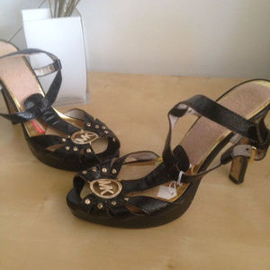 Michael kors strappy heels sz 10m